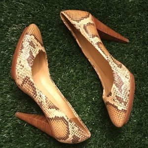Boutique 9 Leather Snakeskin Pumps